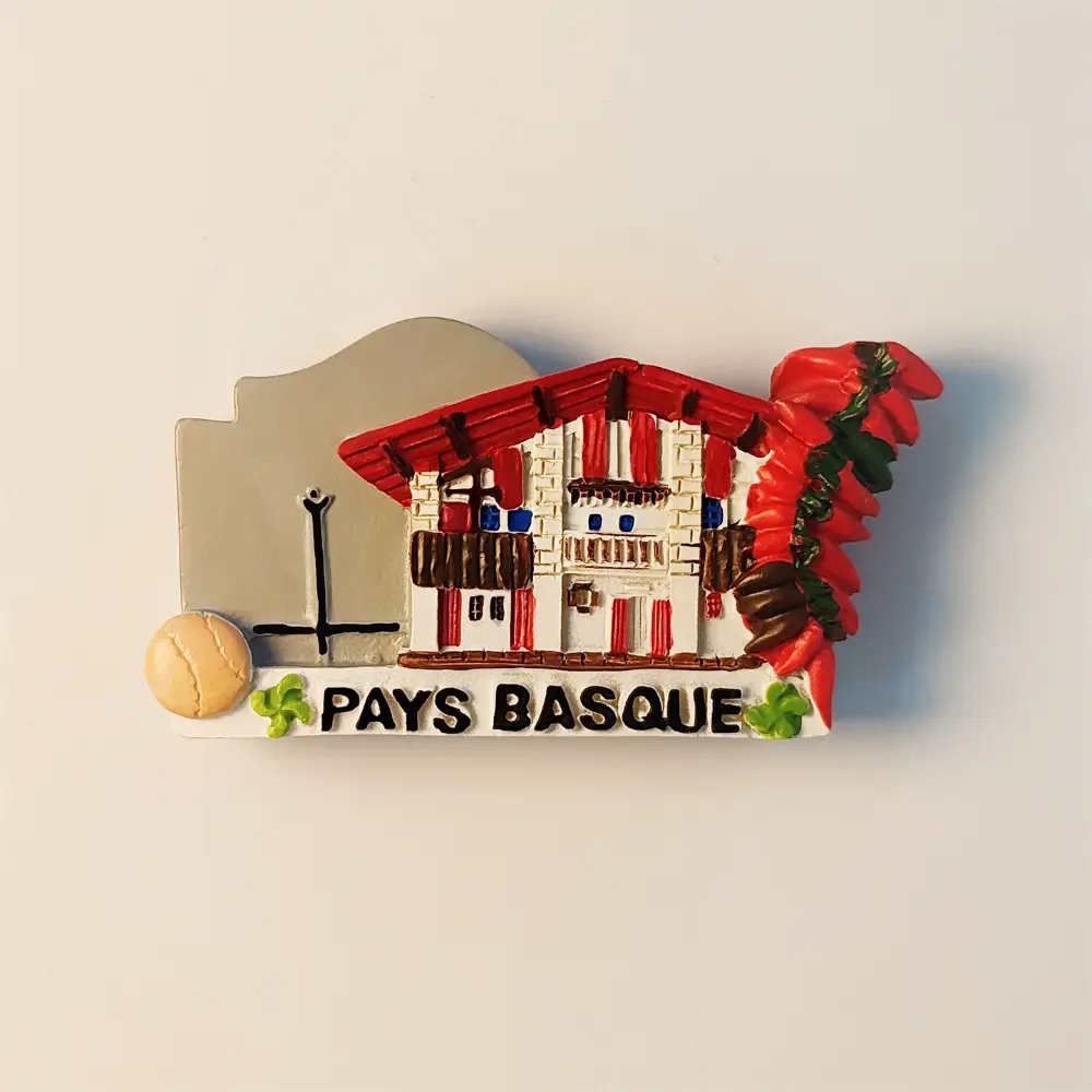 france-pays-basque-espelette-fridge-magnet-front France Pays Basque Espelette fridge magnet front view, featuring a traditional house and famous peppers.