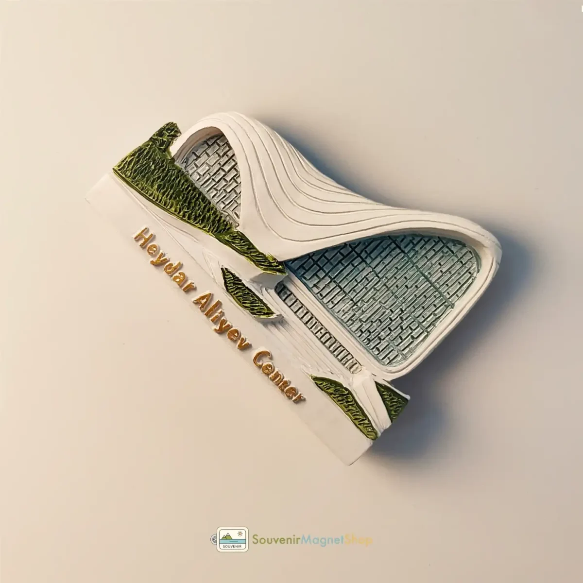 Right side view of the Azerbaijan Baku Heydar Aliyev Center fridge magnet.