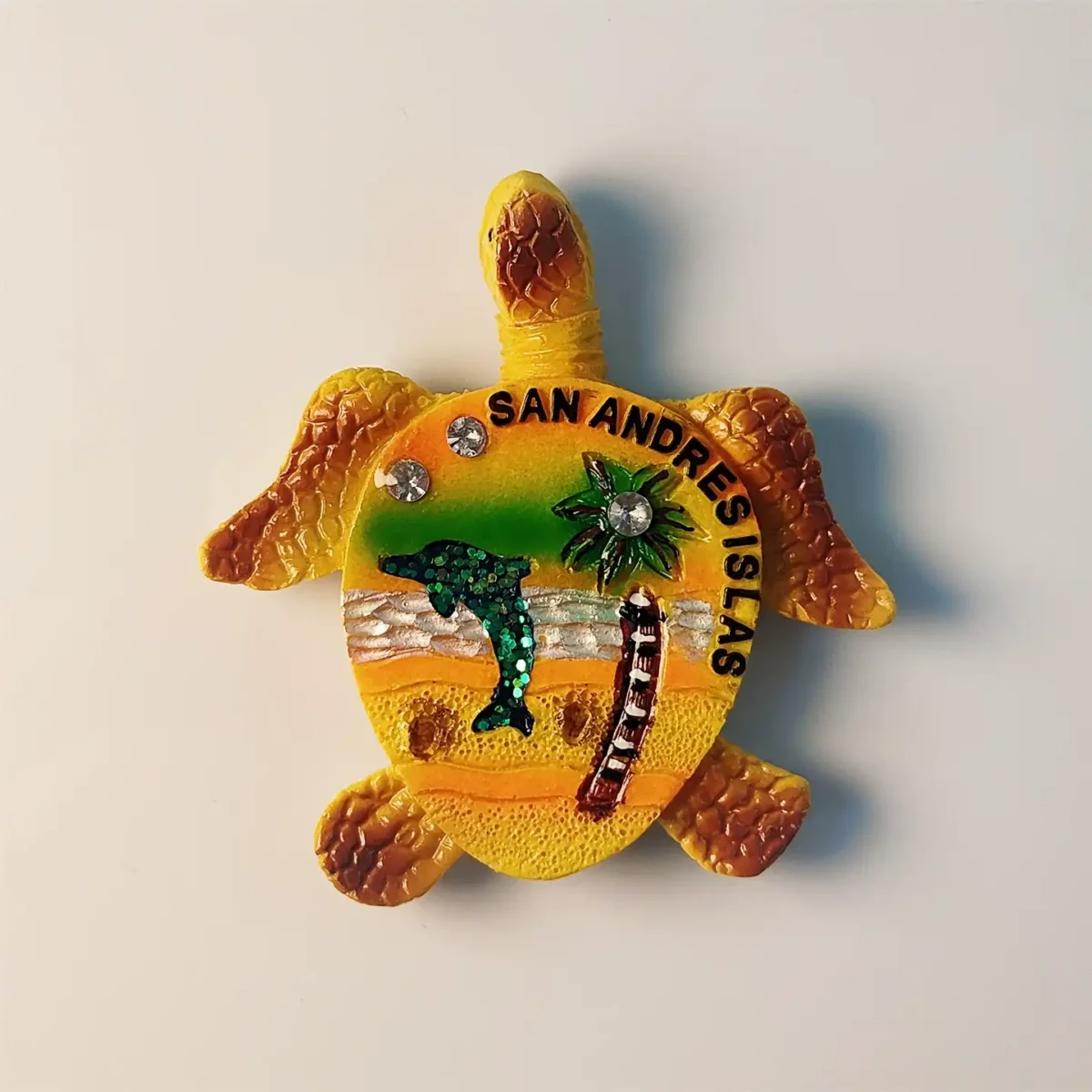 Colombia San Andrés Islands sea turtle fridge magnet front view.