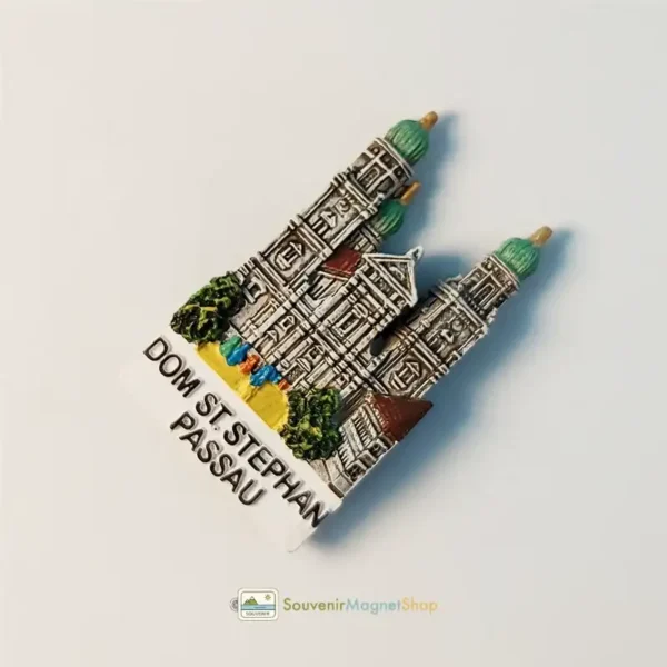 Germany Passau St. Stephen's Cathedral fridge magnet right view.