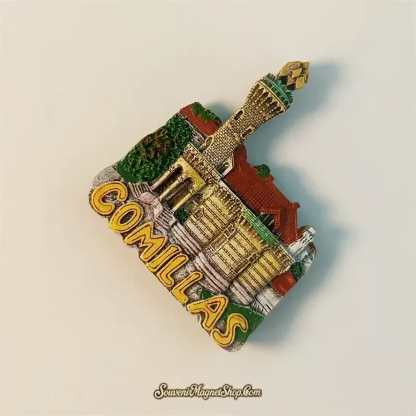 Detailed El Capricho de Gaudí travel gift magnet, perfect for collectors and travelers, featuring the iconic Spanish landmark.