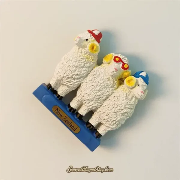 New Zealand three sheep travel gift magnet, ideal for collectors and culture lovers.
