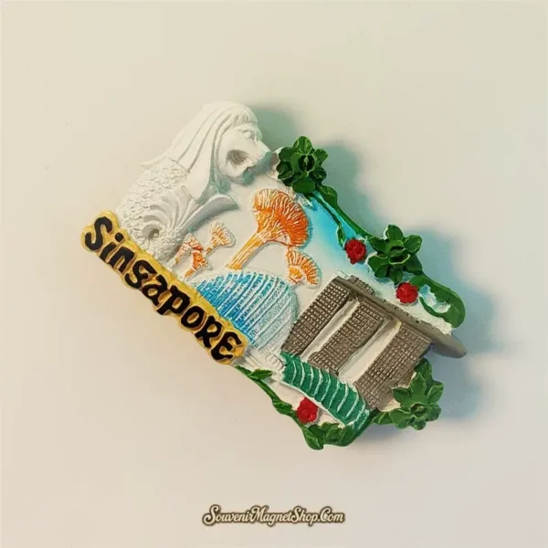 Singapore travel gift magnet with Marina Bay Sands and Merlion, perfect for collectors.